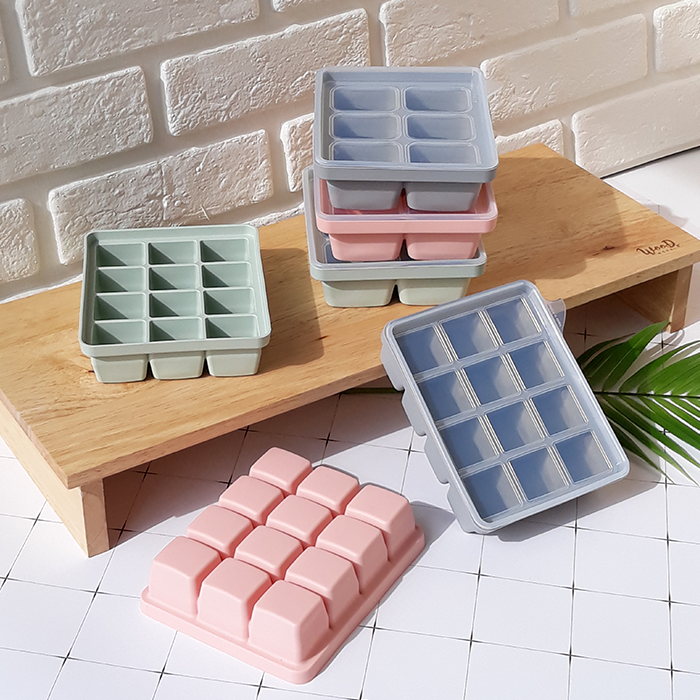 Organic Factory Korea Platinum Silicone  Baby Food Cube with Cover (4pcs, 6pcs, 12pcs)